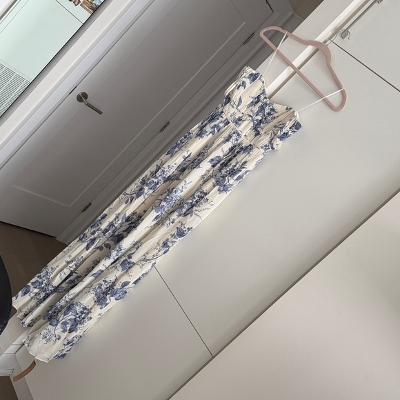 NWT! Jayde Dress Ivory - Size 4 - Picture 9 of 12